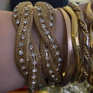 Gorgeous Gold Bracelet /diamonds